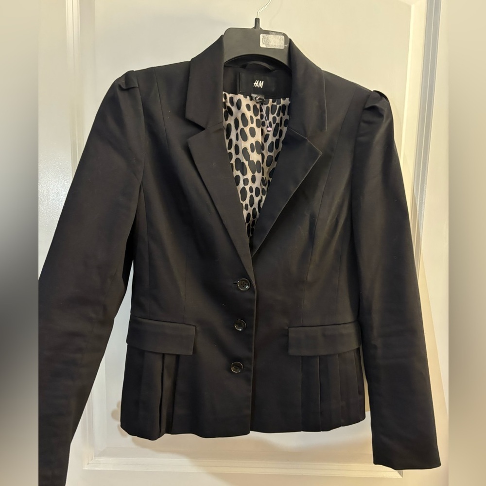 H&M Women's Black Tailored Blazer Sz 8/10